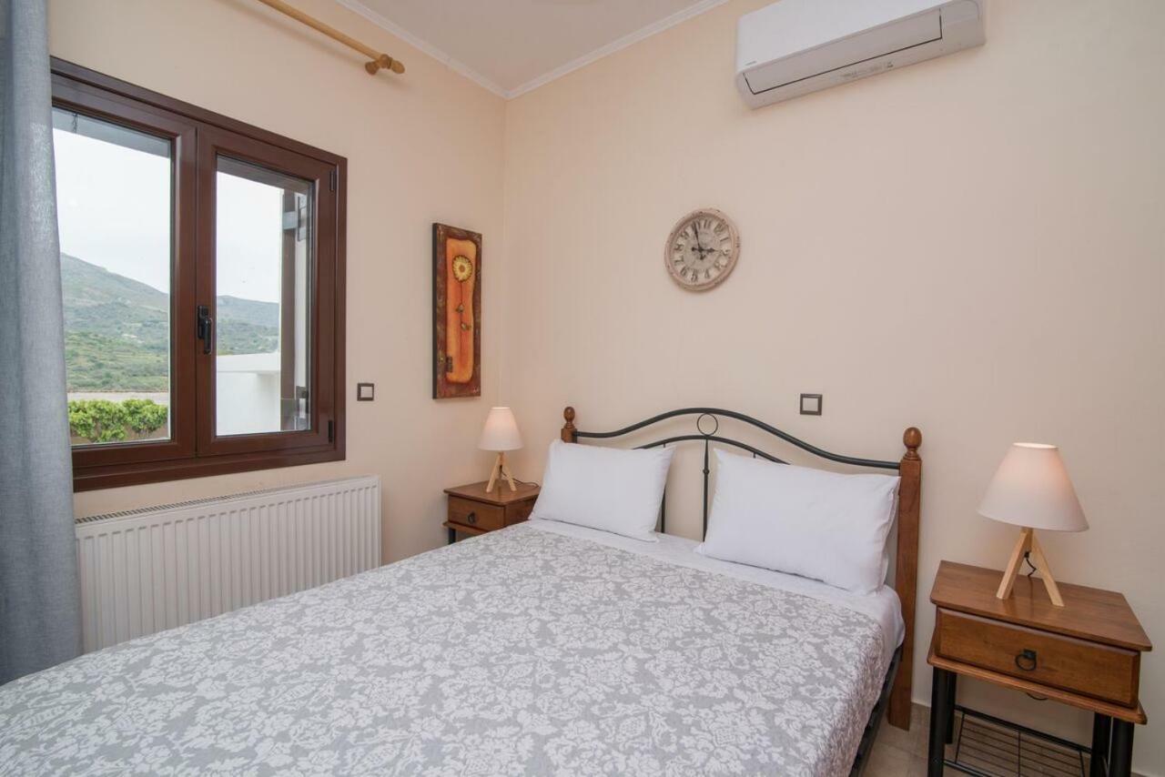 Marika Traditional Home Elos Экстерьер фото